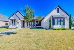 4742 Karsten Creek