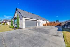 4742 Karsten Creek (35)