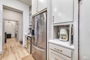 4742 Karsten Creek (9)