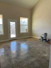 305 Edinburgh Rd (14)