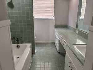 2661 Oxford Ave (21)