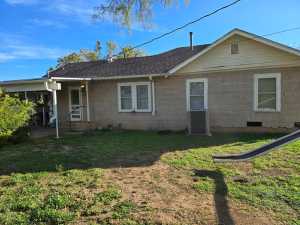 1805 S Van Buren St