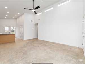 1608 Preusser St (17)