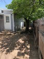 909 Howard Ave (12)