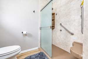 606 Nichols St (18)