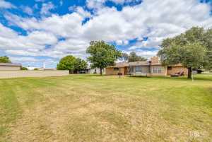 606 Nichols St (28)