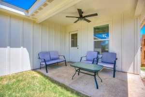 909 E 39th St (26)