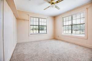 19 E 41st St (20)