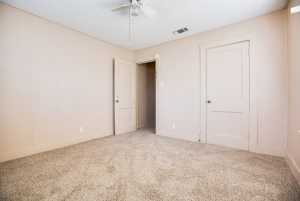 19 E 41st St (25)