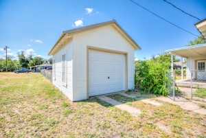 19 E 41st St (30)