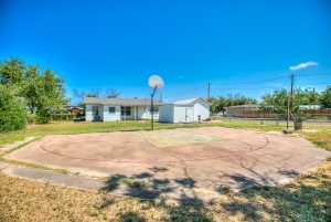 19 E 41st St (31)