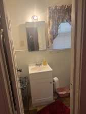 210 W Ave B (17)