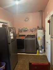 210 W Ave B (2)