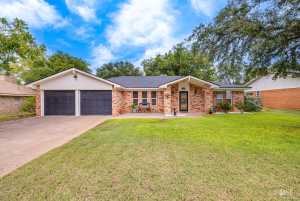 3502 Lindenwood Dr