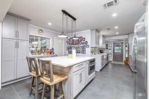 2505 Douglas Dr (11)