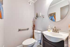 2505 Douglas Dr (25)