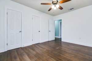 2205 Live Oak Dr (23)