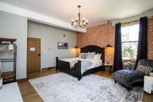 200 S Magdalen St (5)