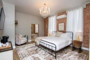 200 S Magdalen St (8)