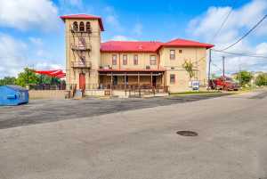 200 S Magdalen St (4)