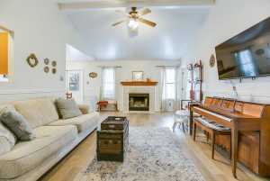 1220 Joseph Lane (6)