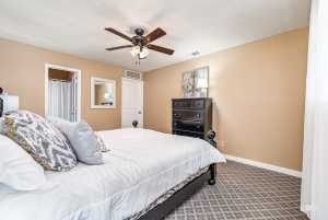 136 E 42nd St (16)