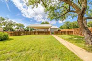 136 E 42nd St (29)