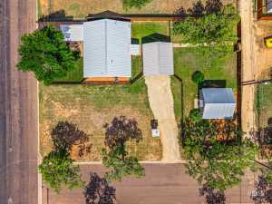 136 E 42nd St (45)