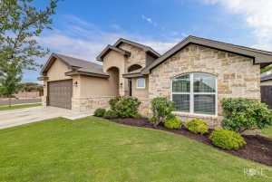 5949 Merrick St (3)