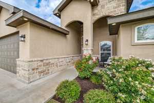 5949 Merrick St (6)
