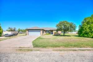 1052 Crickett Lane