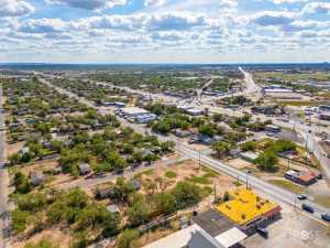 320 W Ave O (12)