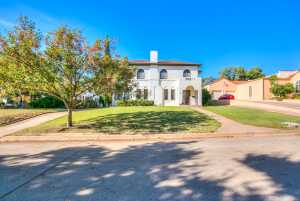 415 S Park St (3)