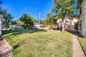 415 S Park St (33)