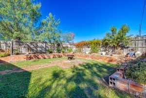 812 E Harris Ave (10)