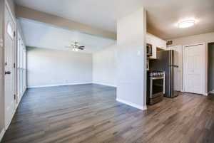 2725 Southwestern Ave (6)