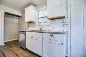 2725 Southwestern Ave (8)