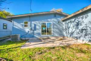 2701 San Antonio St (26)