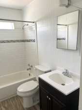 1532 W Ave D (7)