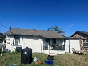 1204 Hassell St (3)