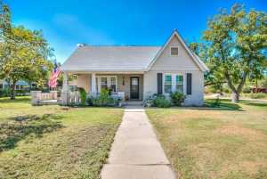 721 W Washington Dr