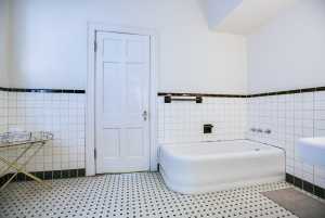427 W Twohig Ave (17)