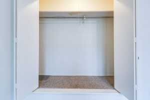 2472 - D University Ave (24)