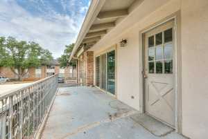 2472 - D University Ave (31)
