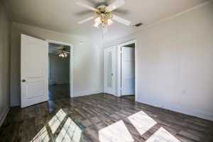 24 W 25th St (19)