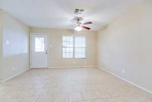802 Fisher St (8)
