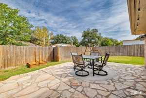 3102 Sierra Dr (24)