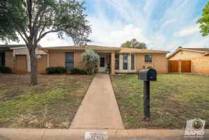 3701 Driftwood Dr