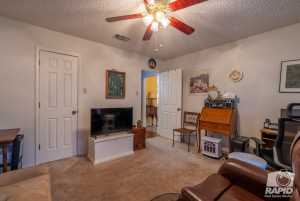 3701 Driftwood Dr (30)