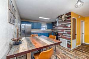 812 E Harris Ave (4)